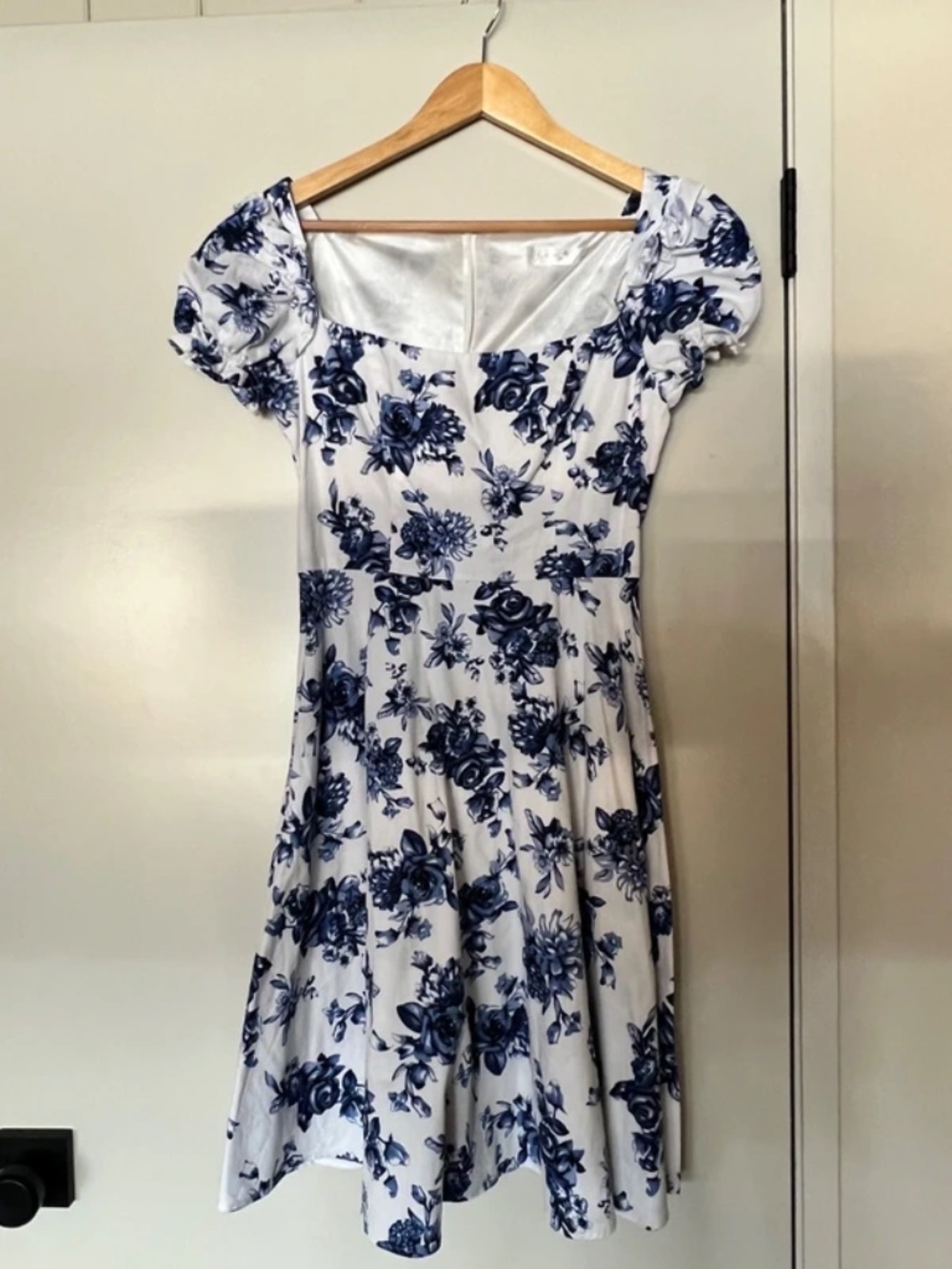 Blue & White Floral Dress (M)